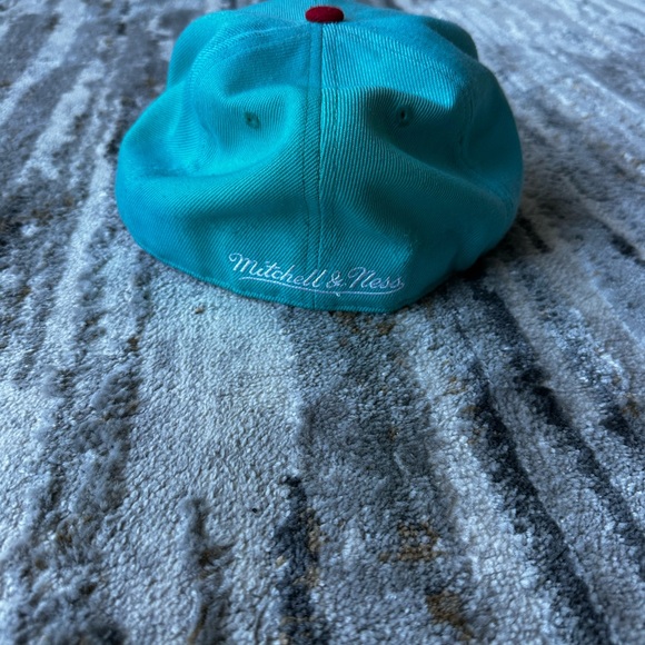 Memphis Grizzles snapback hat - Picture 3 of 4